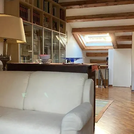 Ca' Regina Apartment